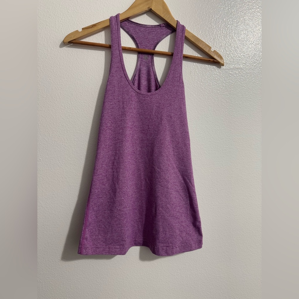 Lululemon‎ women’s Racerback Tank Top Purple Size 6 workout yoga running pink